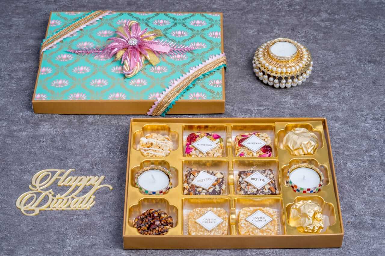 1633085490_Diwali-Gifts-India-Code-No.13-04