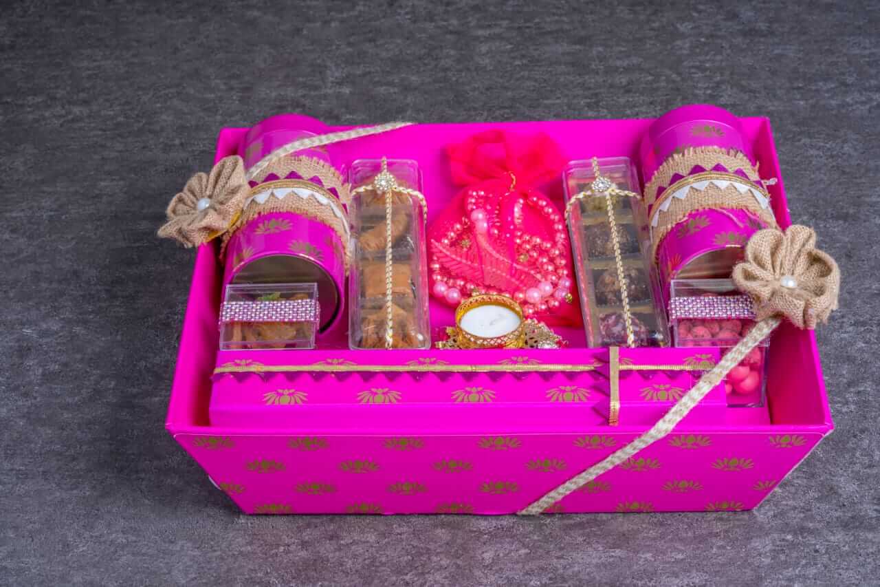 1633522955_Premium-Diwali-Gifts-11-02